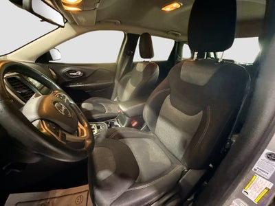 2014 Jeep Cherokee Sport