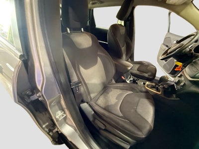 2014 Jeep Cherokee Sport