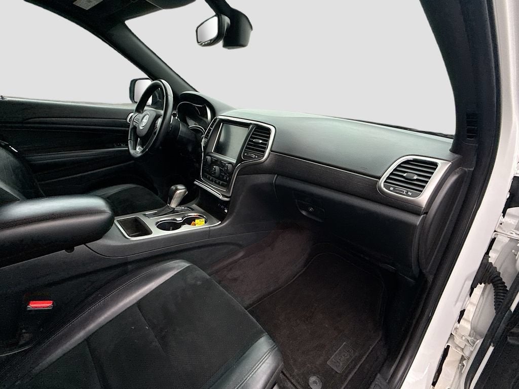 2017 Jeep Grand Cherokee Altitude 4x2