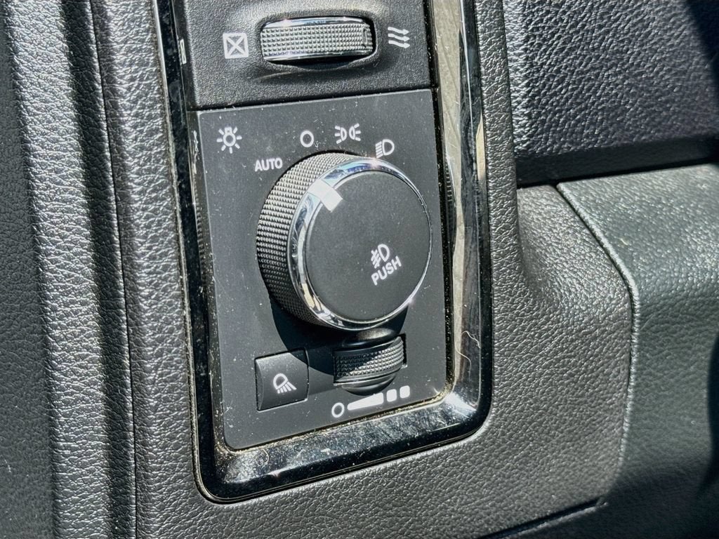 2015 RAM 1500 Sport