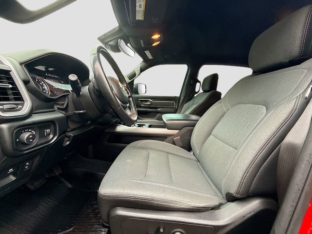 2021 RAM 1500 Big Horn Crew Cab 4x4 5'7" Box