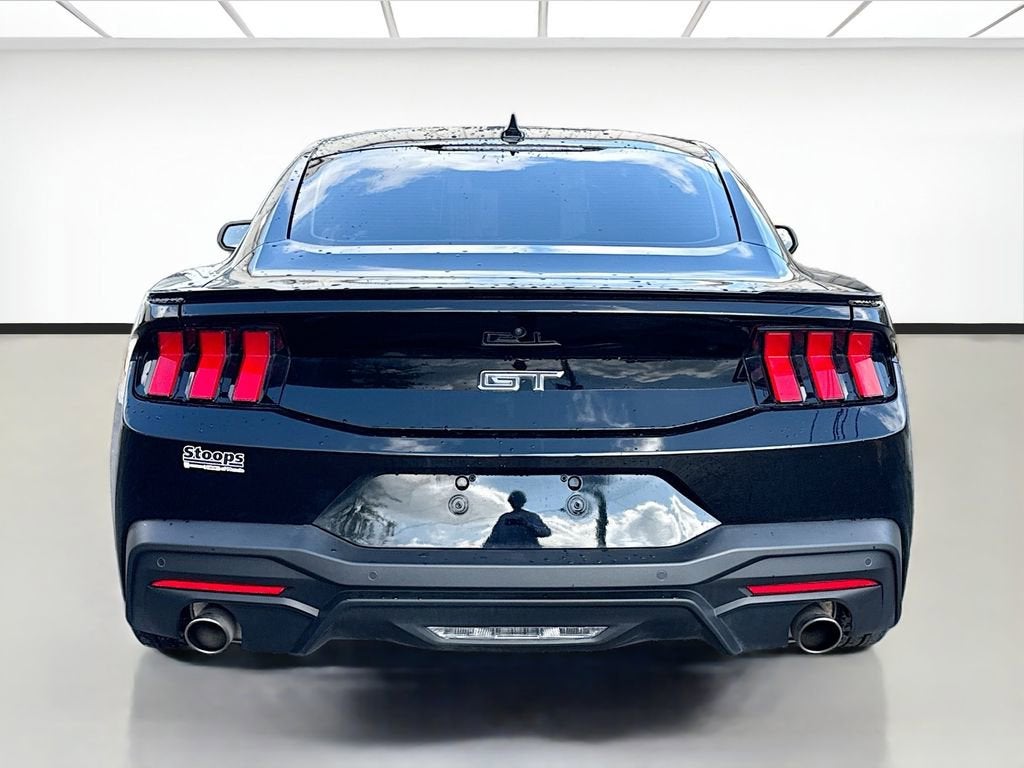 2024 Ford Mustang GT Fastback