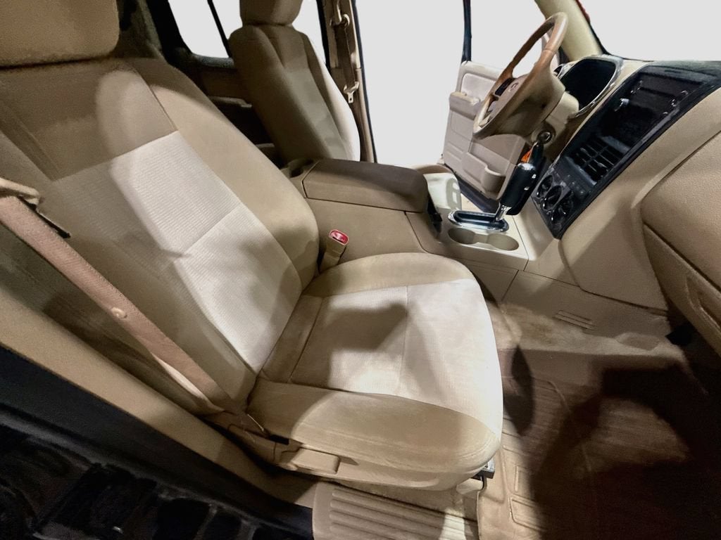2010 Ford Explorer XLT