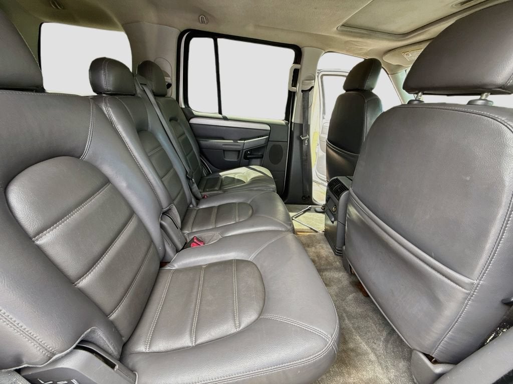 2003 Ford Explorer XLT