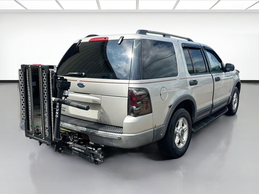 2003 Ford Explorer XLT