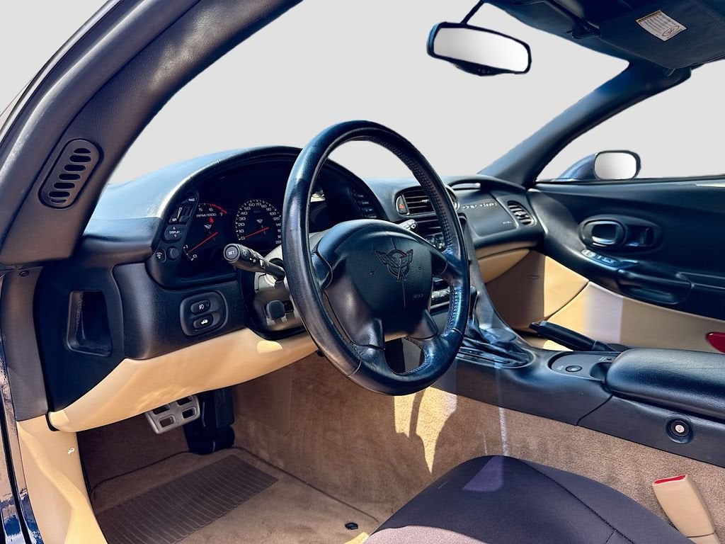 2001 Chevrolet Corvette Base