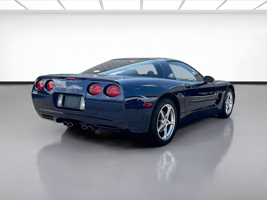 2001 Chevrolet Corvette Base