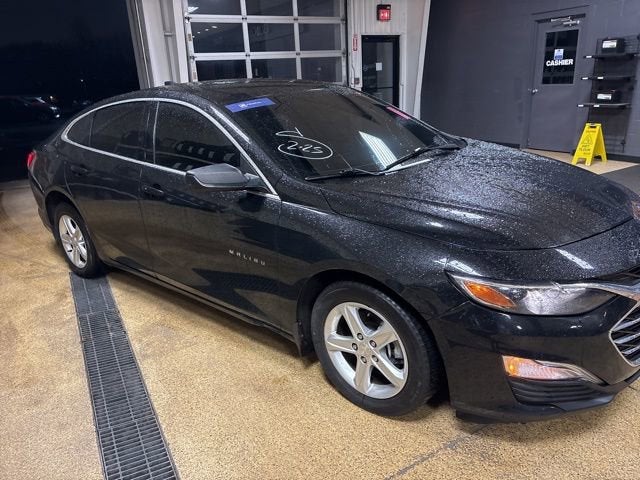 2022 Chevrolet Malibu LS