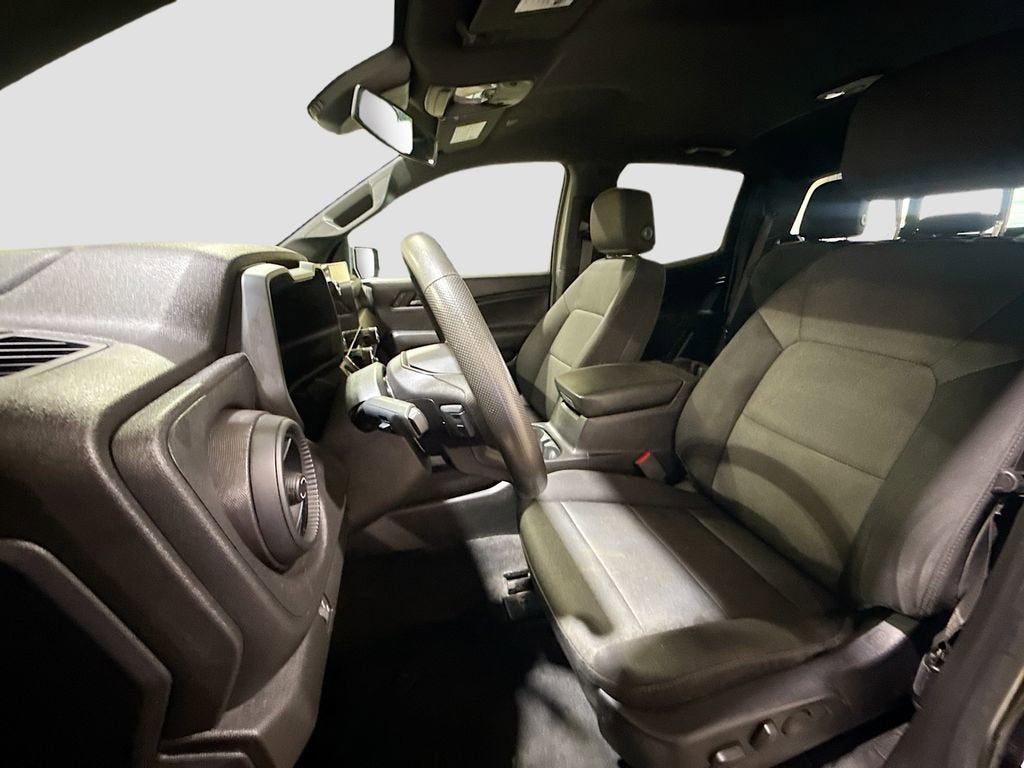 2023 Chevrolet Colorado WT