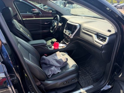 2022 GMC Acadia SLT