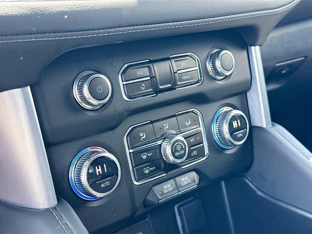 2023 GMC Yukon SLE