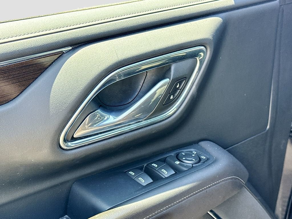 2023 GMC Yukon SLE
