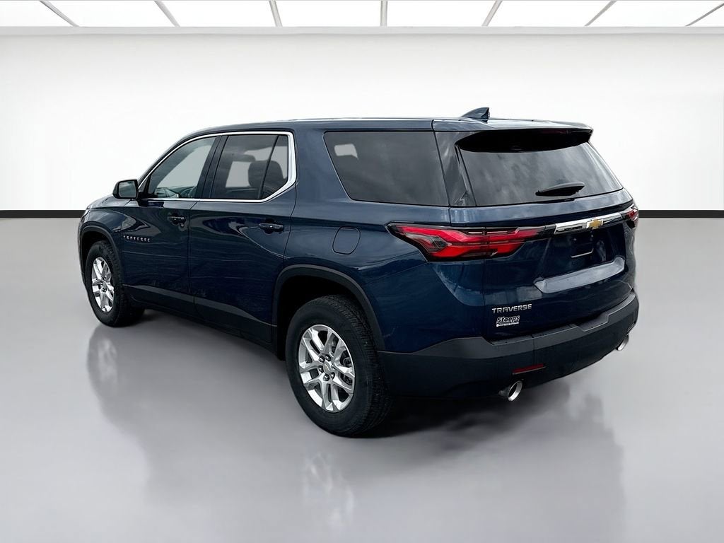 2023 Chevrolet Traverse LS