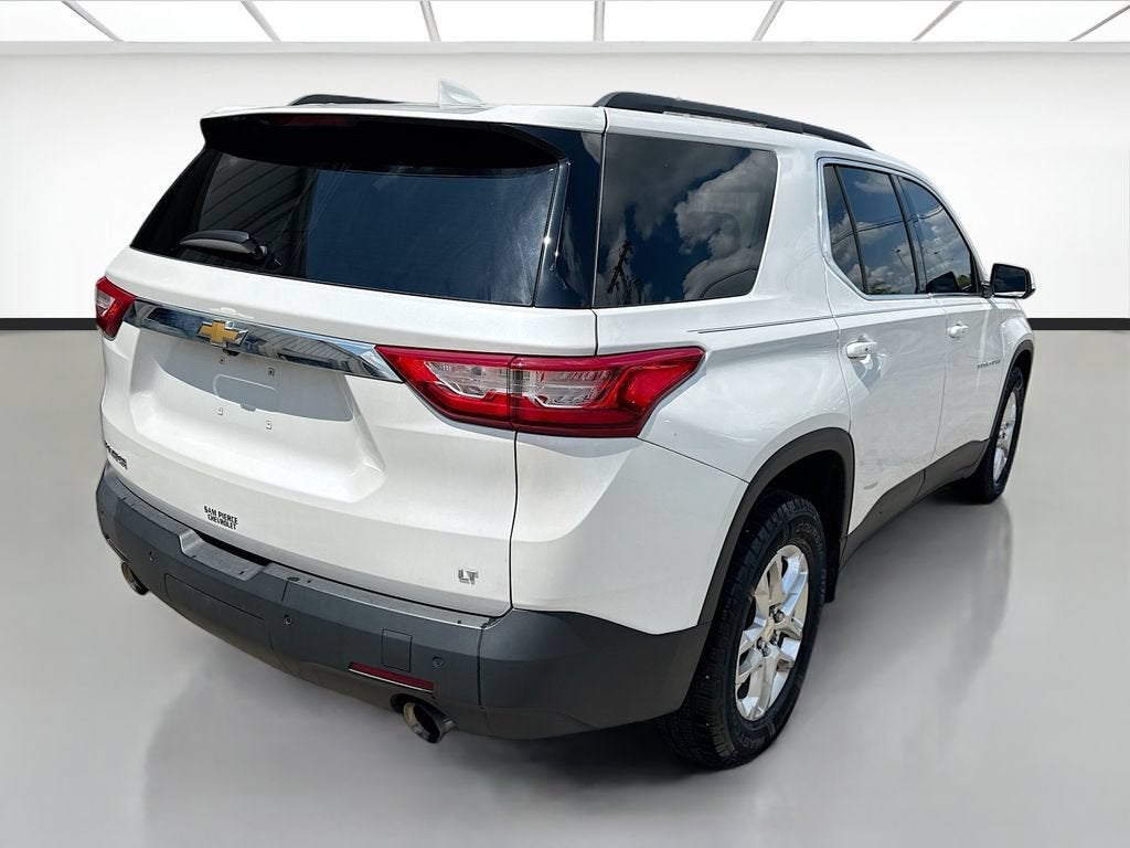 2021 Chevrolet Traverse LT Cloth