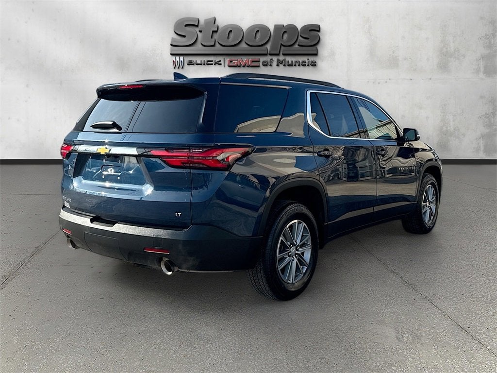 2023 Chevrolet Traverse LT Cloth