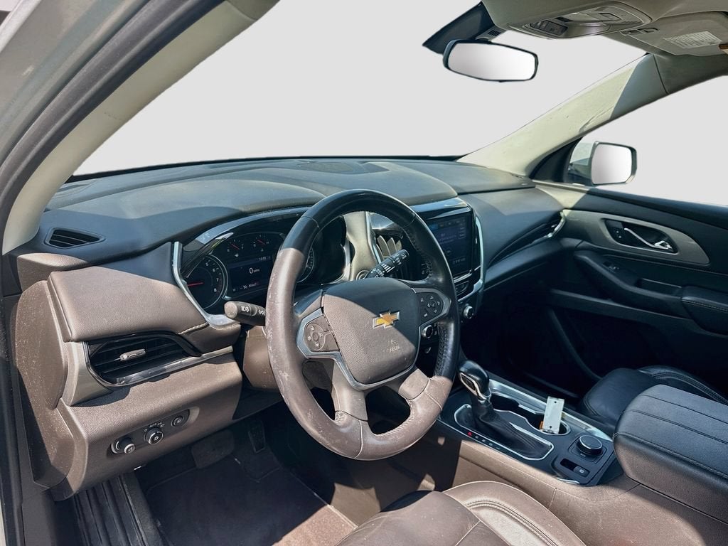2021 Chevrolet Traverse LT Leather