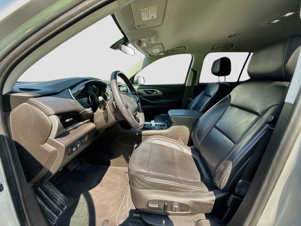 2021 Chevrolet Traverse LT Leather