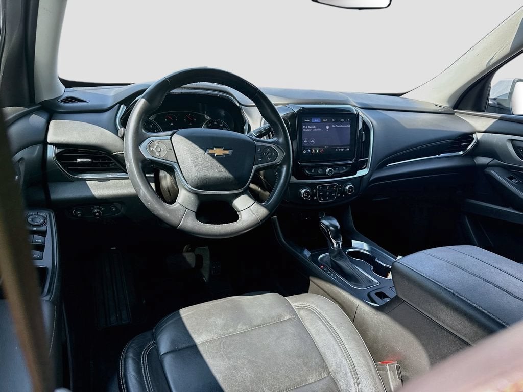 2021 Chevrolet Traverse LT Leather