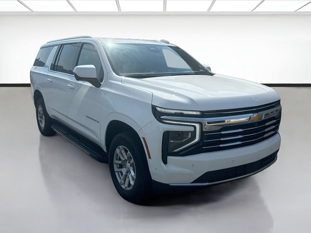 2025 Chevrolet Suburban LT
