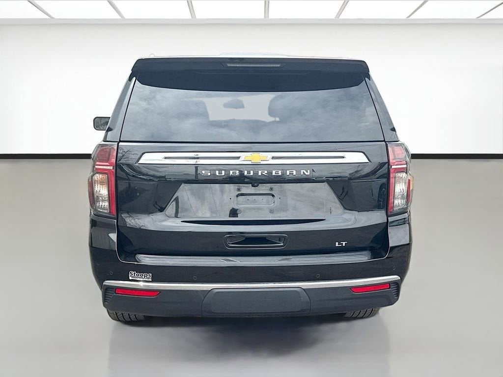 2024 Chevrolet Suburban LT