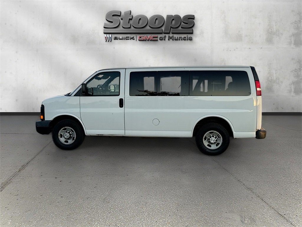 2015 Chevrolet Express Passenger 2500 LS