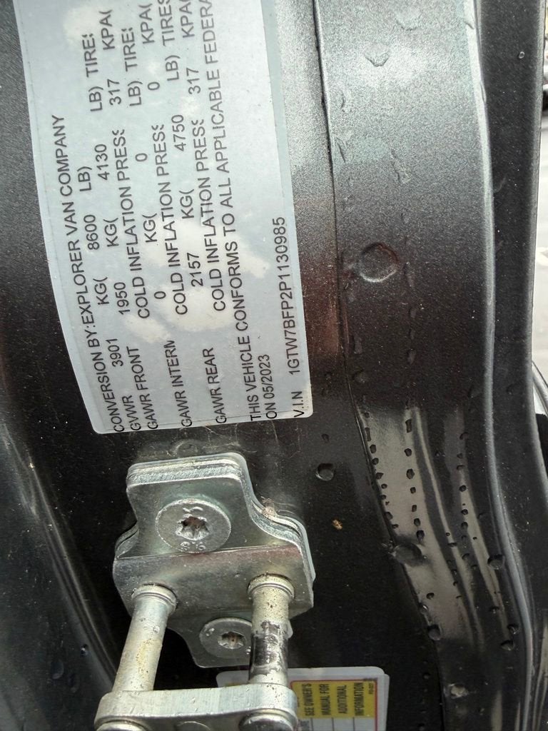 2023 GMC Savana Cargo 2500 Work Van