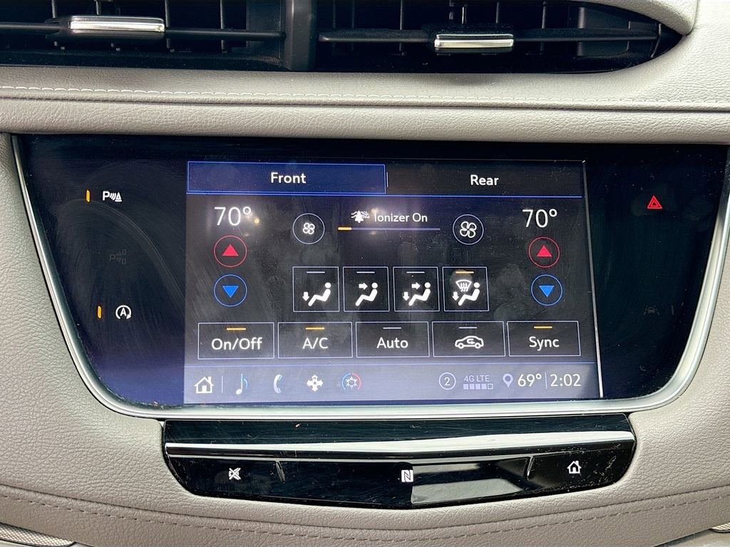 2020 Cadillac XT5 Premium Luxury