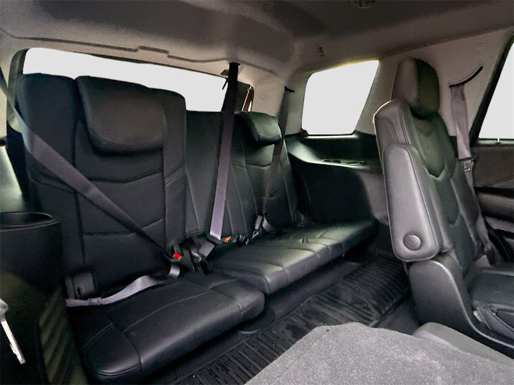 2017 Cadillac Escalade Luxury