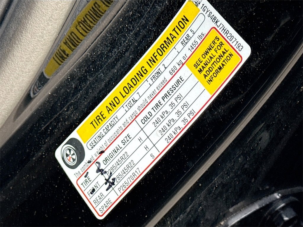 2017 Cadillac Escalade Luxury