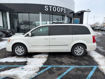 2012 Chrysler Town & Country Touring