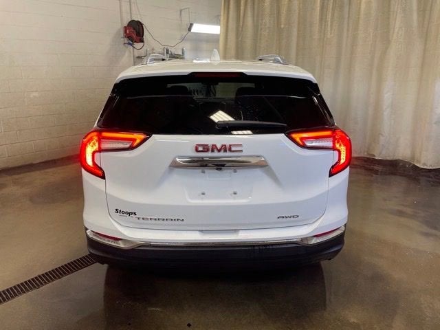 2024 GMC Terrain SLT