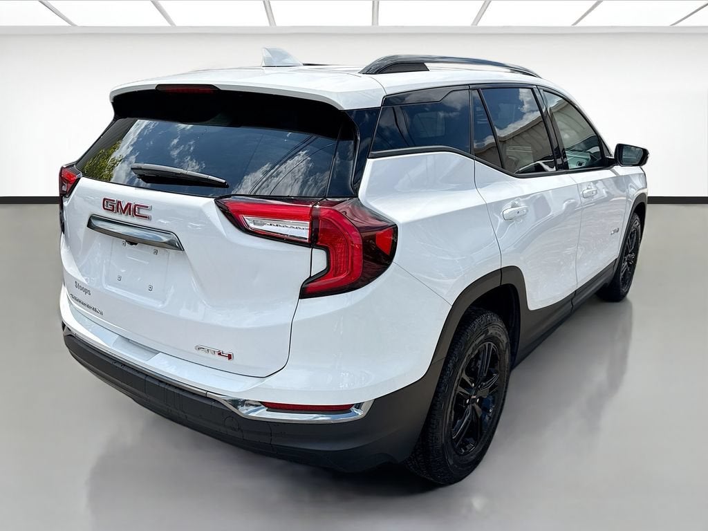 2023 GMC Terrain AT4