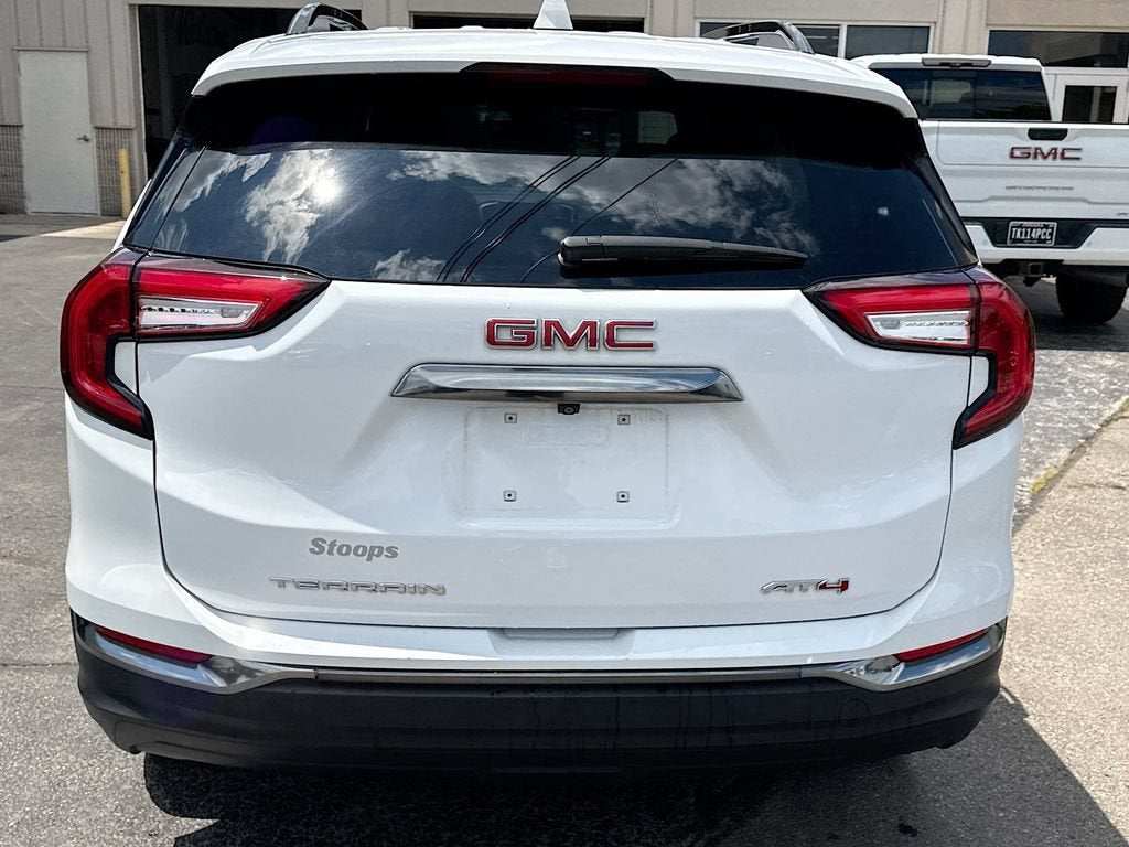 2023 GMC Terrain AT4