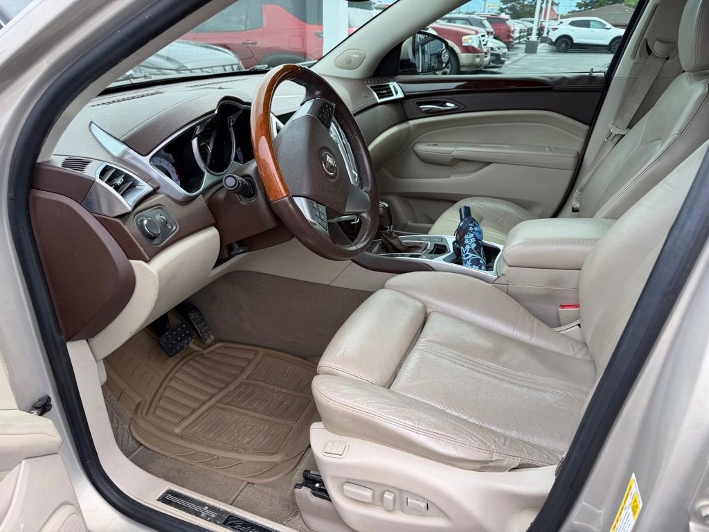 2010 Cadillac SRX Luxury Collection
