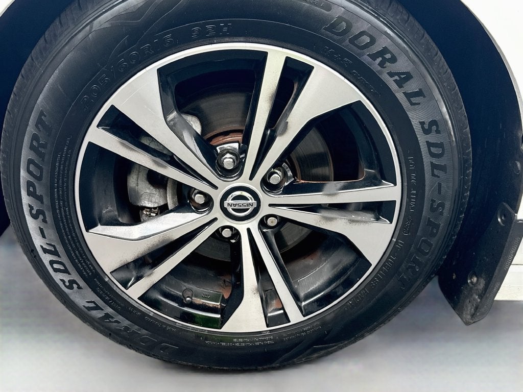 2020 Nissan Sentra SV Xtronic CVT