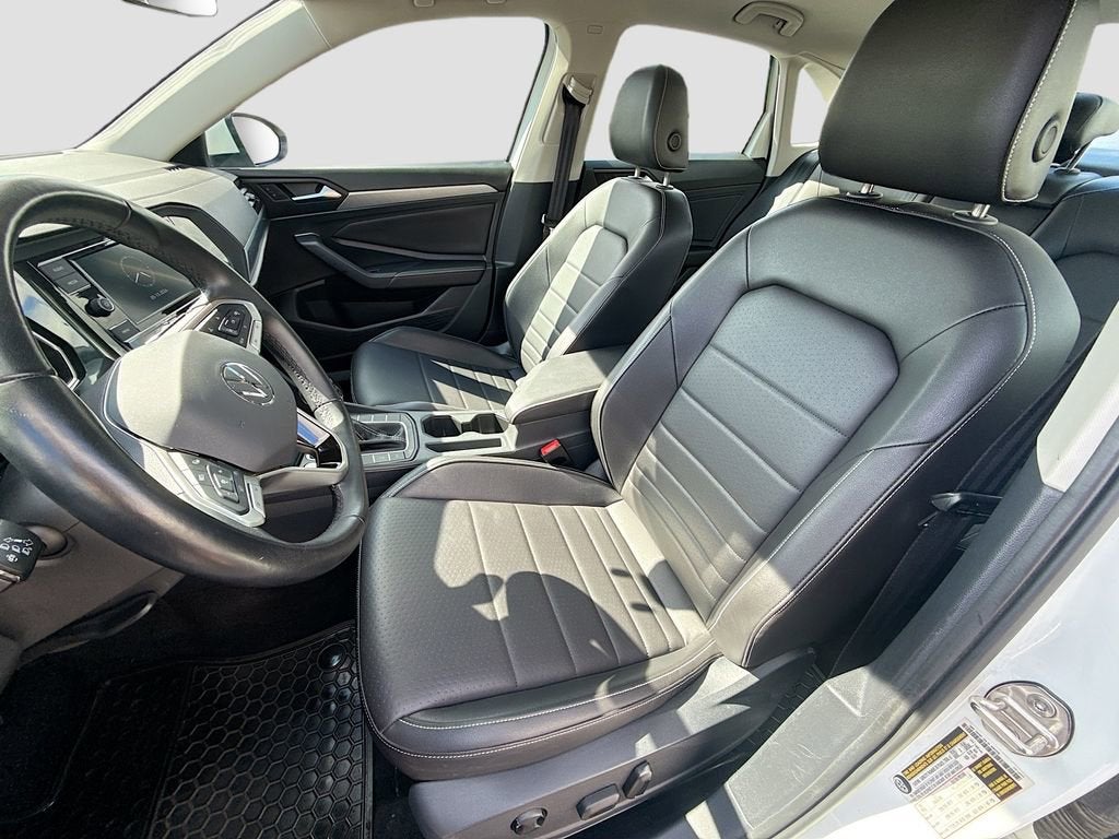 2023 Volkswagen Jetta SE
