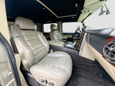 2003 HUMMER H2 Base