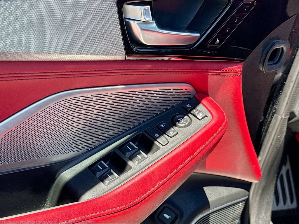 2023 Acura MDX w/A-Spec Package