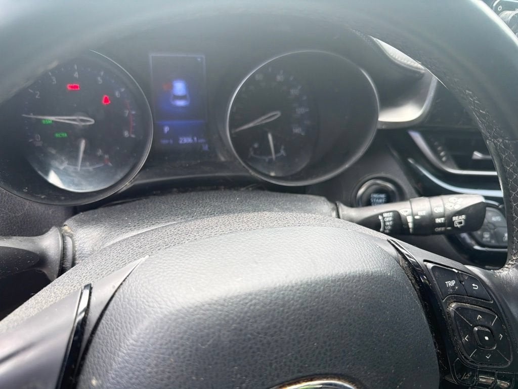 2018 Toyota C-HR XLE Premium