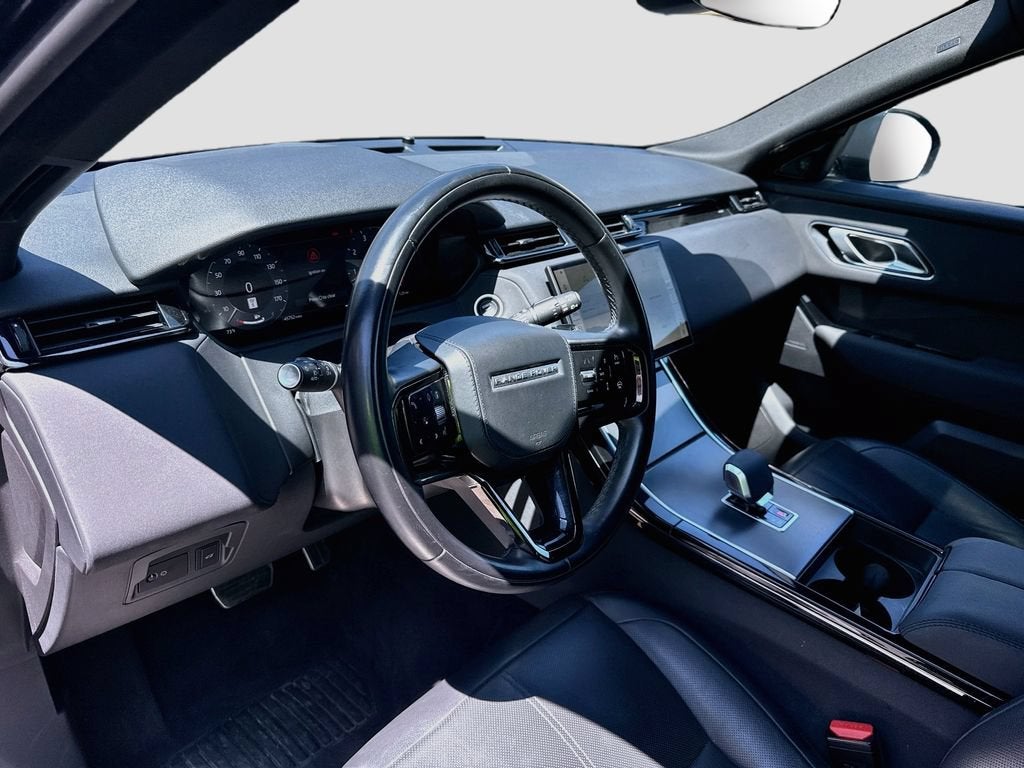 2025 Land Rover Range Rover Velar Dynamic SE
