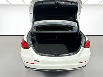 2025 Mercedes-Benz C 300 C 300