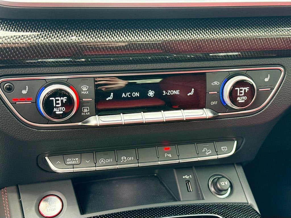 2024 Audi SQ5 Premium Plus