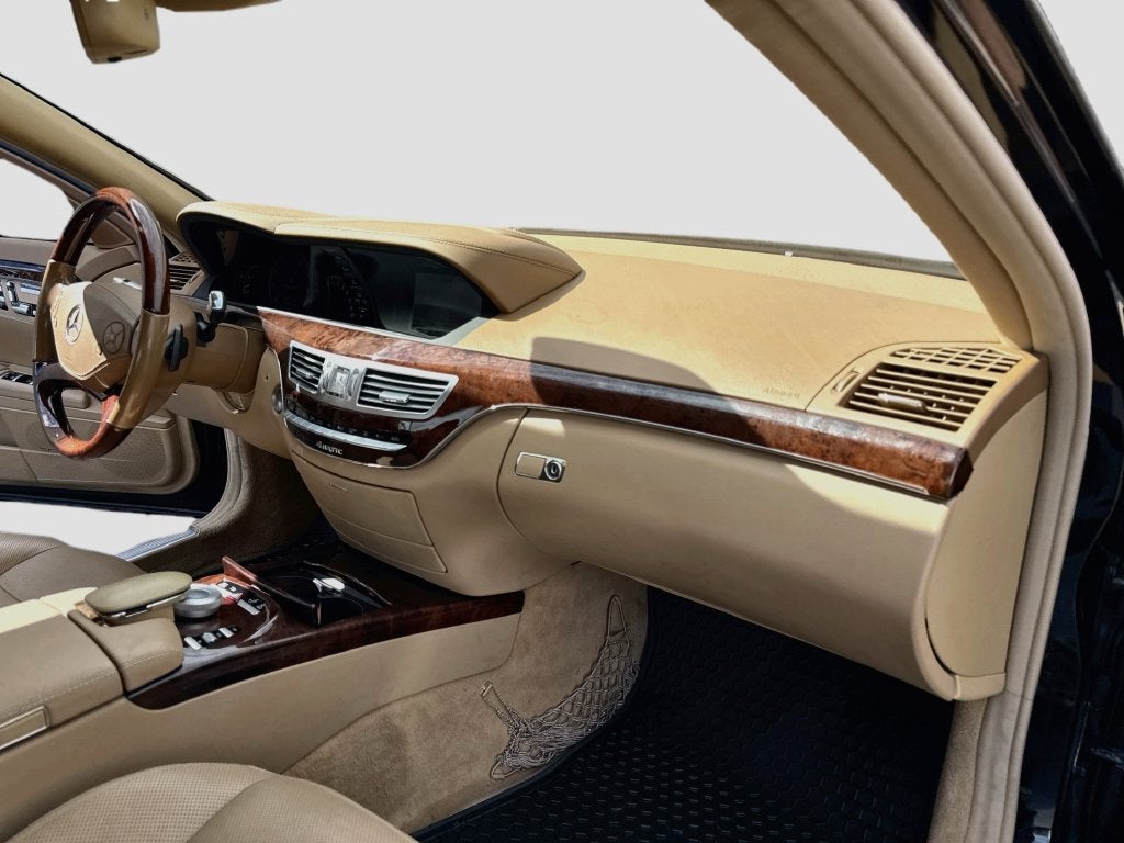 2012 Mercedes-Benz S-Class S 550