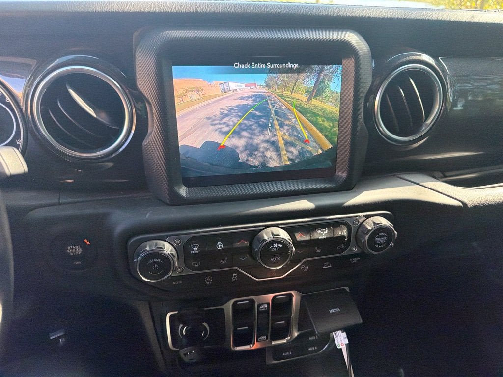 2021 Jeep Wrangler Unlimited Sahara Altitude 4x4