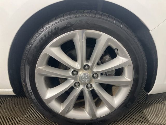 2013 Buick Verano Leather Group