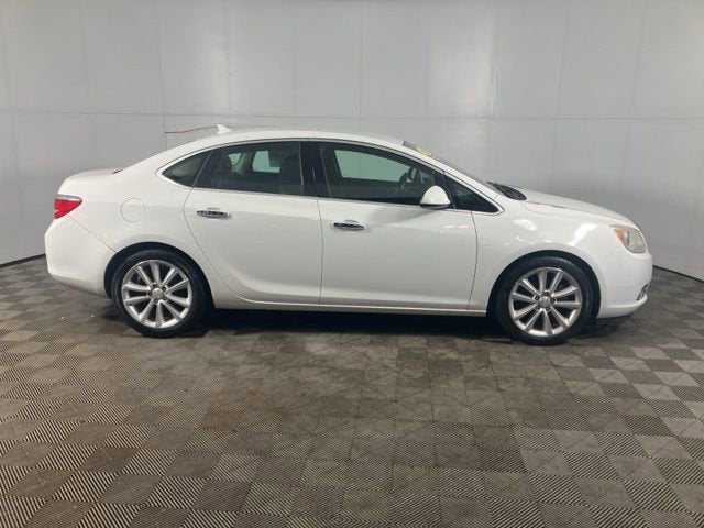2013 Buick Verano Leather Group