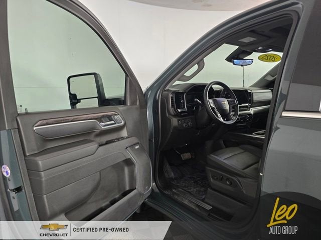 2025 Chevrolet Silverado 3500 HD LTZ