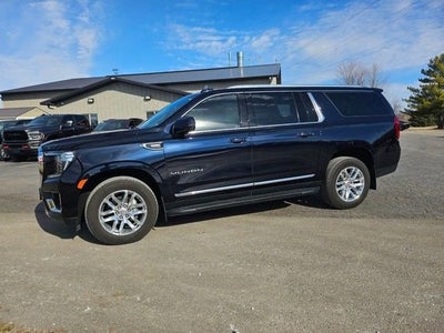 2022 GMC Yukon XL SLT