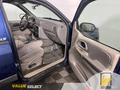 2004 Chevrolet Trailblazer LS