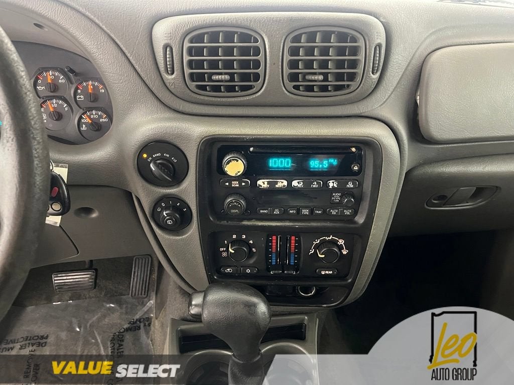 2004 Chevrolet Trailblazer LS